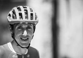 'Nunca podrás jugar en el Camp Nou ni en Wembley pero sí correr por las mismas carreteras que nosotros', Dan Martin