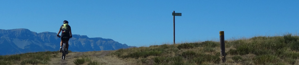 ¿Y si intentamos cruzar los Pirineos en btt?