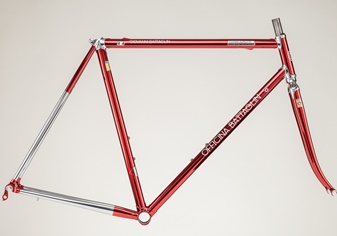 Against Modern Cycling - Las 65 bicicletas de Battaglin en su regreso al acero
