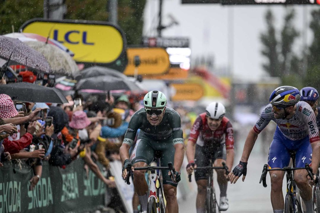 Tour de Francia, etapa 17: La lluvia como fe