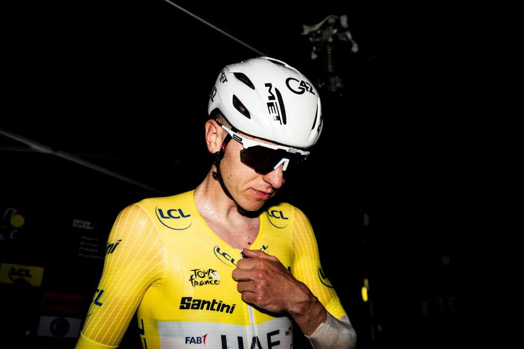 Los cascos MET de Tadej Pogacar en este Tour de Francia