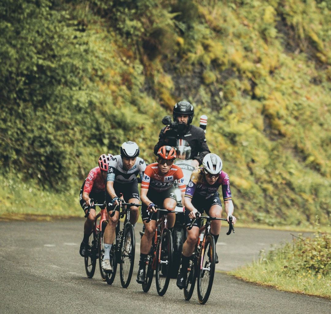 Favoritas en La Vuelta Femenina 2026: batalla abierta sin Vollering